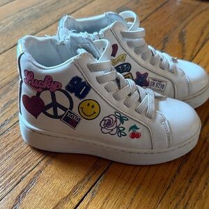 Steve Madden Kids White High-Top Sneakers size 9